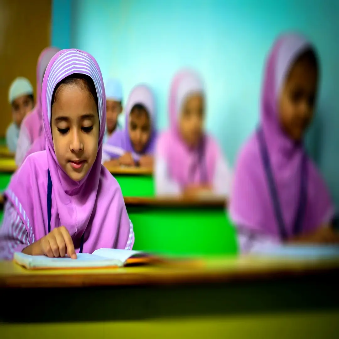 Home hijab classroom 1080x1080 enhanced